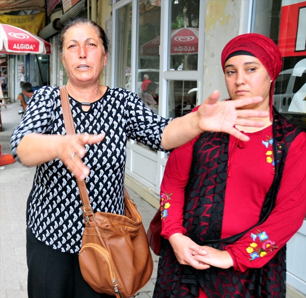 Eşini bıçaklayan kişiye "yaralama" indirimi