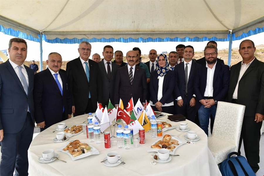 Vali Demirtaş, "Mega Petrokimya Endüstri Bölgesi" Alanında İncelemelerde Bulundu
