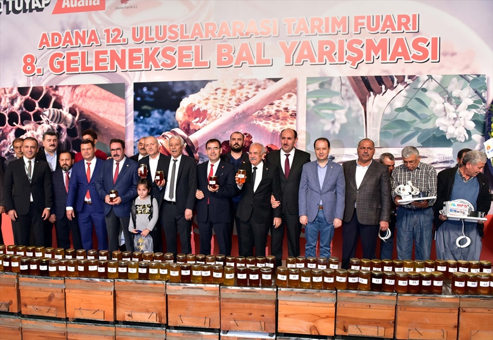 8. Adana Geleneksel Bal Yarışması..