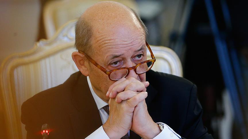 Le Drian: Yüzyılın Anlaşması henüz masaya gelmedi