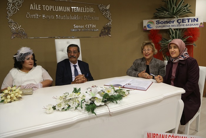 Mutluluğu huzurevinde buldular
