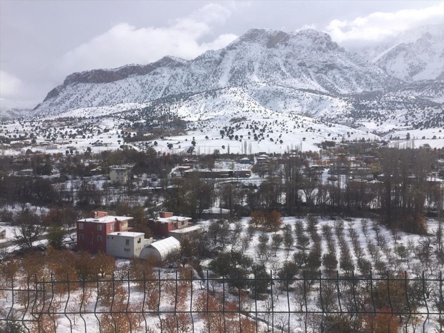 Adana'da kar yağışı