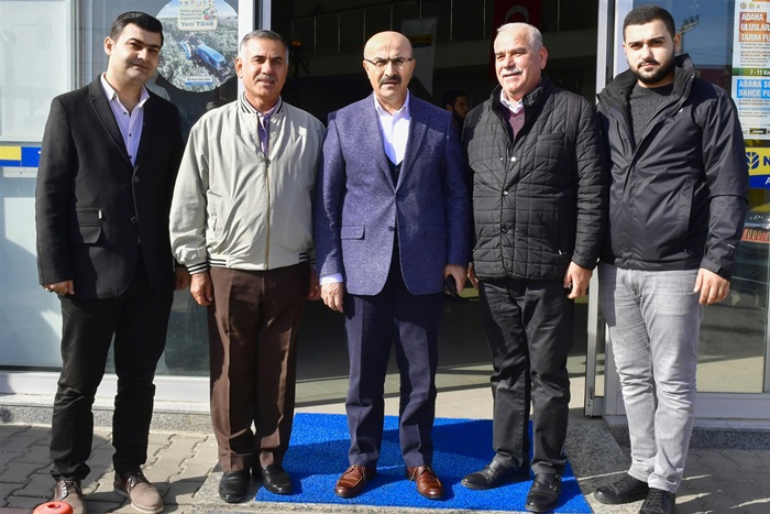 Vali Demirtaş, Keskinler Tarım Makineleri Tesisleri'nde İncelemelerde Bulundu..