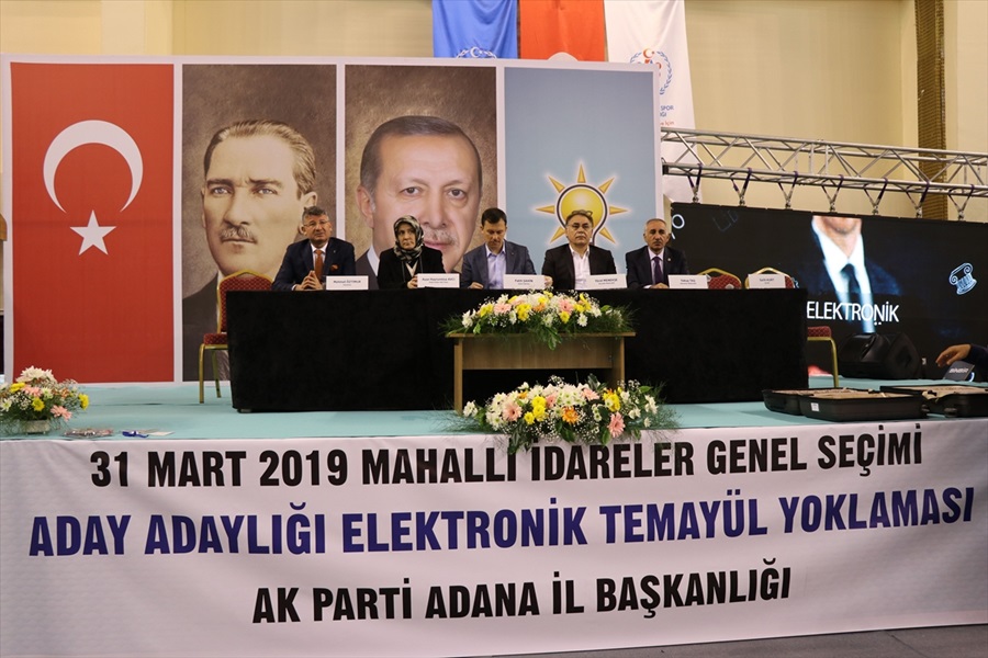 Adana'da AK Parti’den büyükşehir için 8 aday adayı