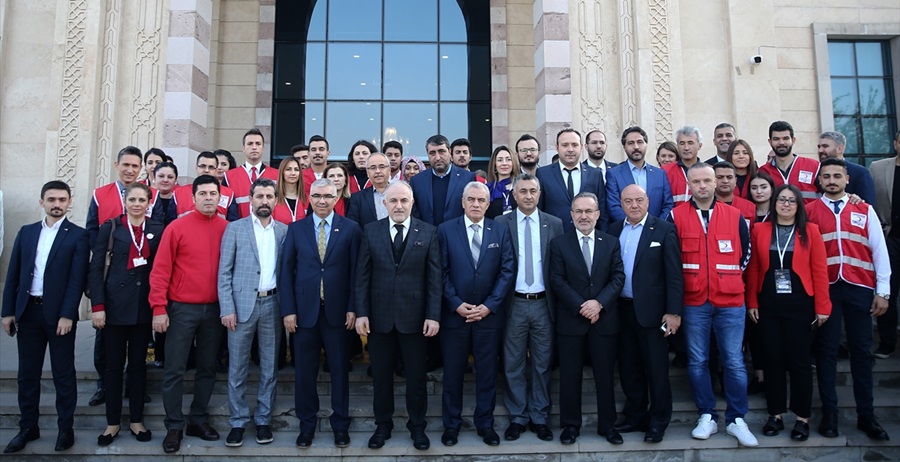 "Suriye'de askeri çözümün bir yere varmayacağı anlaşıldı"