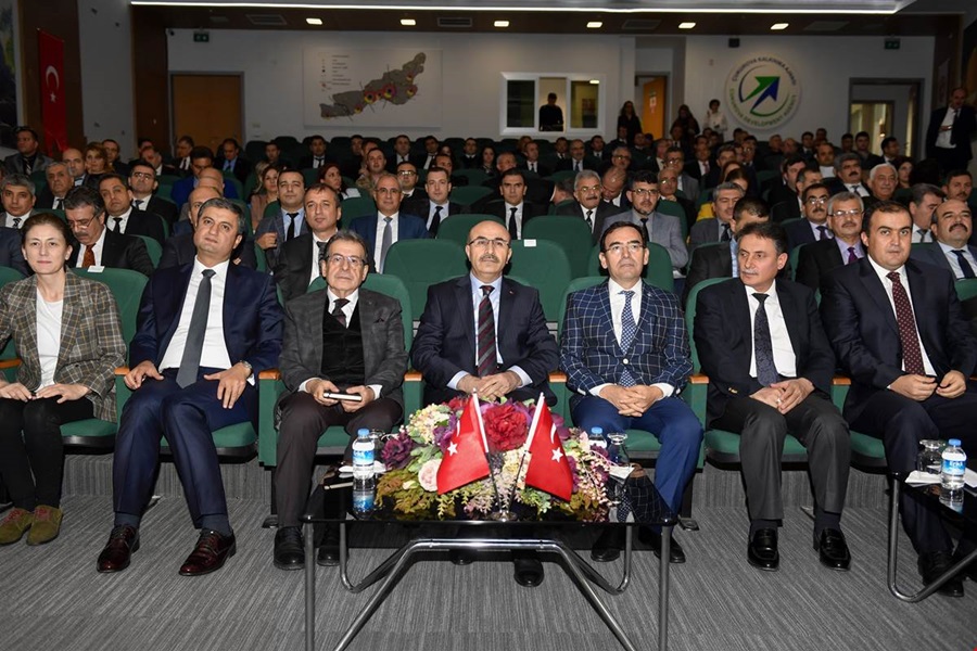 Vali Demirtaş, “Değerlendirme Raporunun Hazırlanmasında Kurumların Ortak Hareketi Çok Önemli”