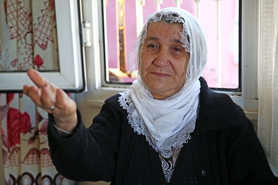 Evladının eziyetlerini gözyaşlarıyla anlattı