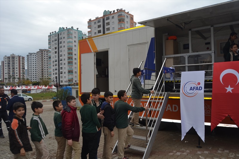 AFAD Deprem Simülasyon Tırı Adana’da