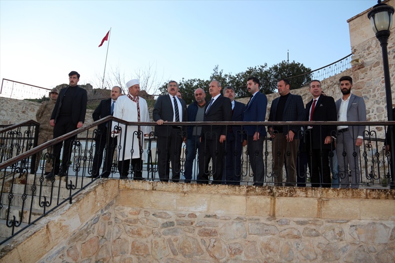 Ulaştırma ve Altyapı Bakanı Cahit Turhan Hatay'da