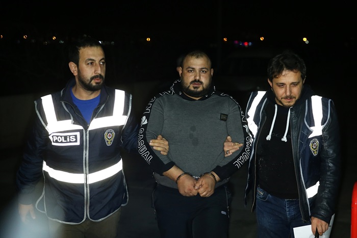 Adana'da derede ceset bulunması