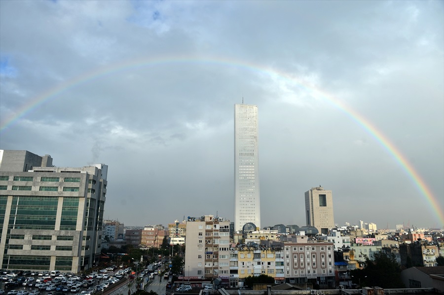 Mersin'de gökkuşağı