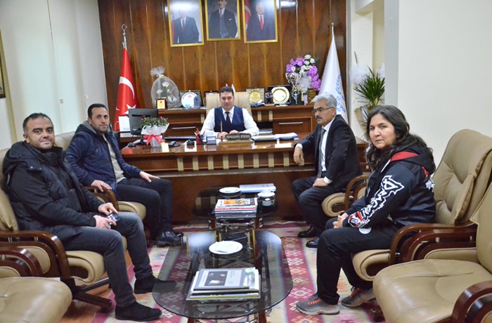 Muay Thai Federasyonu Asbaşkanı Şentürk, İl Müdür Vekili Ataşbak’ı Ziyaret Etti.