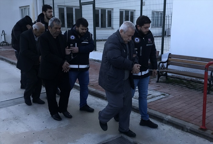 Emekliler derneği yöneticilerine tefecilik operasyonu