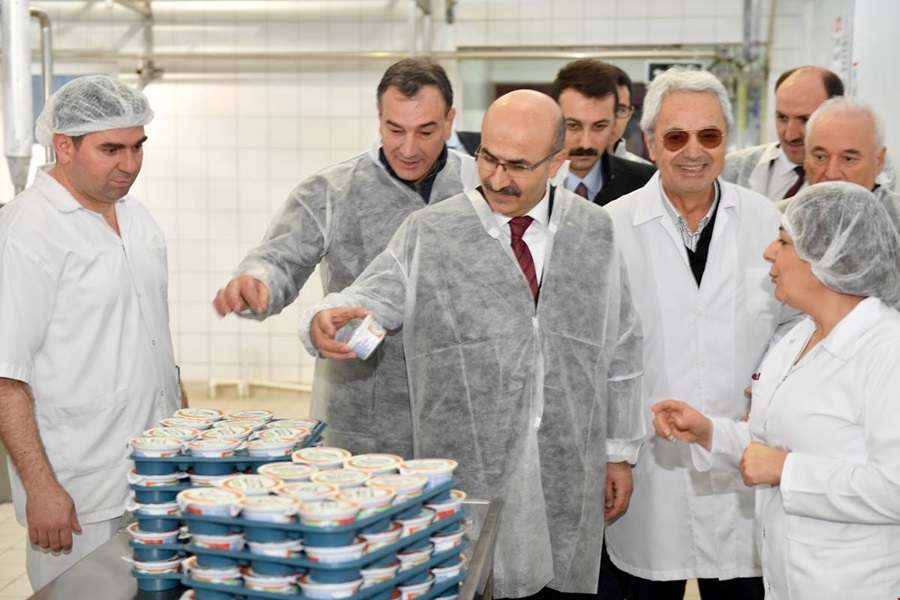 Vali Demirtaş’tan Çeşitli Üretim Tesislerine Ziyaret