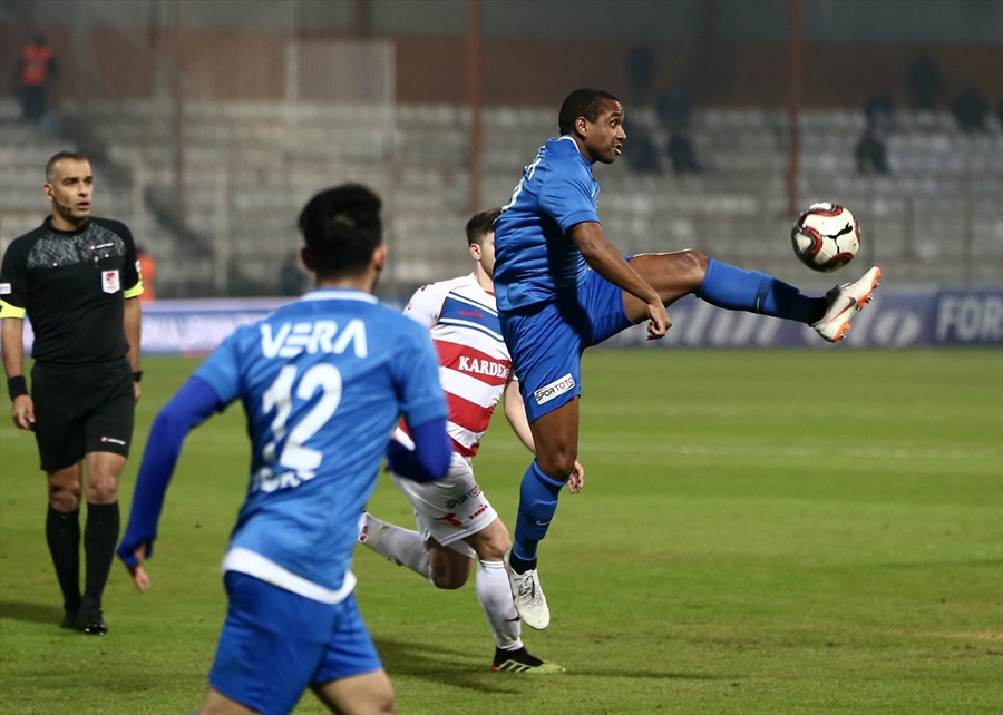 Adana Demirspor: 1 - Kardemir Karabükspor: 0