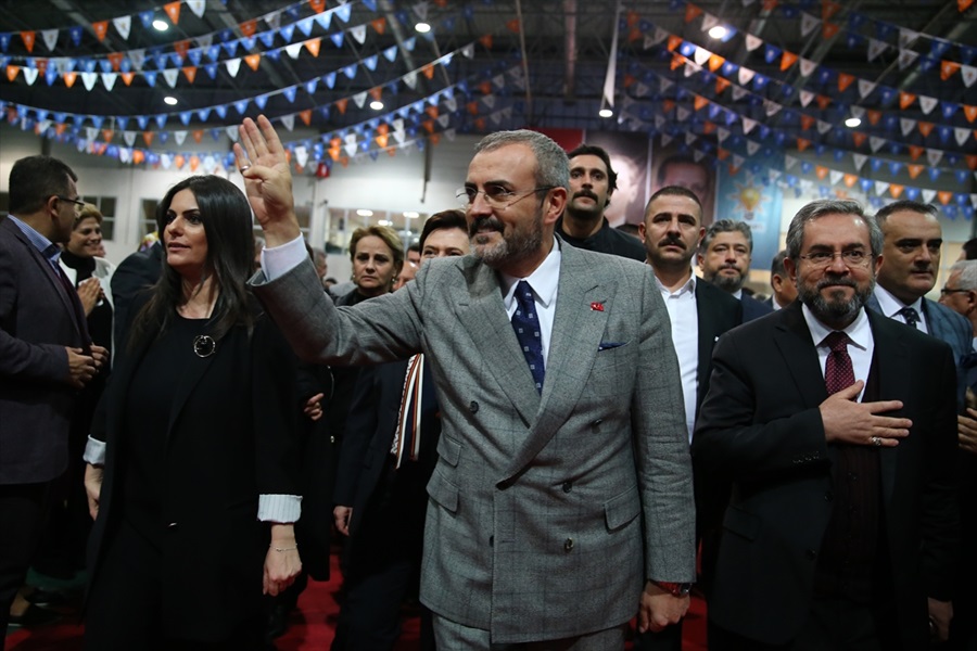 AK Parti'den Adana'da "Vefa Yemeği"