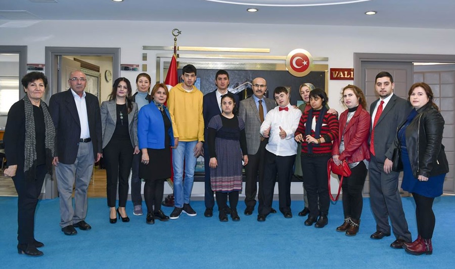 Engelli Öğrencilerden Vali Demirtaş’a Ziyaret