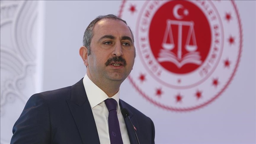 Bakan Gül: ﻿Gazi Meclisimizin, milletimizin iradesiyle yeni Anayasa ile taçlanacağına inancımız tamdır