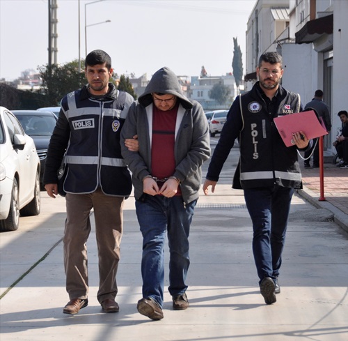 FETÖ firarisi sahte kimlikle yakalandı