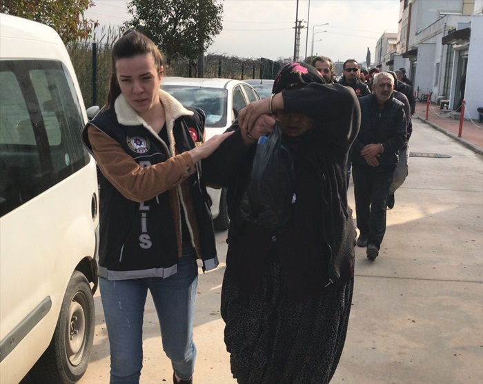 Uyuşturucu satıcısı olduğu iddia edilen çift tutuklandı