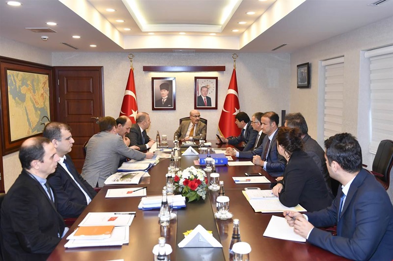 Vali Demirtaş, Yeni Hizmet Binaları İle İlgili Brifing Aldı
