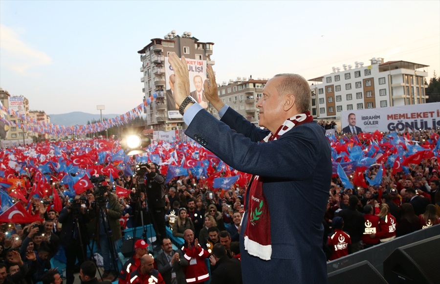 Erdoğan: Bu millet, milli iradeye tünel kazılmasına asla göz yummaz