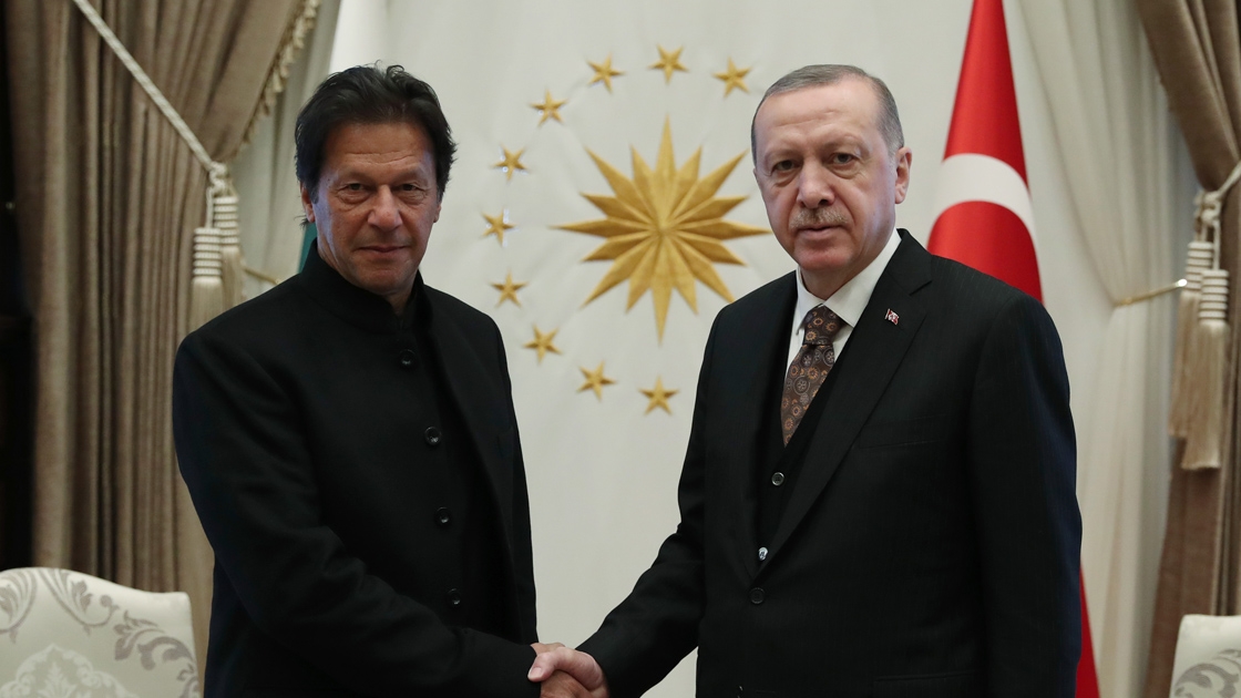 Erdoğan, Pakistan Başbakanı Han görüştü