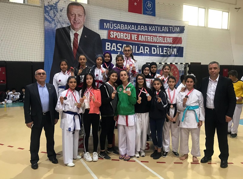 Okullar arası Yıldızlar Karate Adana İl Seçmeleri Sonuçlandı