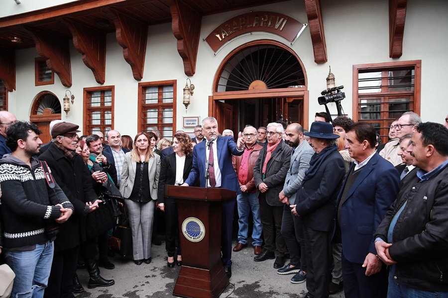 Yazarlarıyla ünlü Adana’ya "Yazarlarevi"