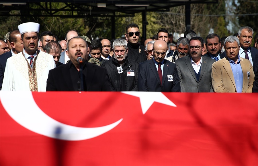Şehit uzman çavuş son yolculuğa uğurlandı