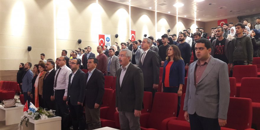 Adana Alparslan Türkeş Üniversitesi'nde İstiklal Marşı'nın kabulünün 98'inci yılı kutlandı