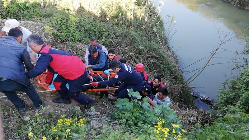 Adana'da motosikletiyle sulama kanalına düşen kişi öldü