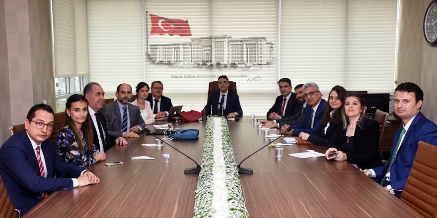 Her mağdura bir uzman  
