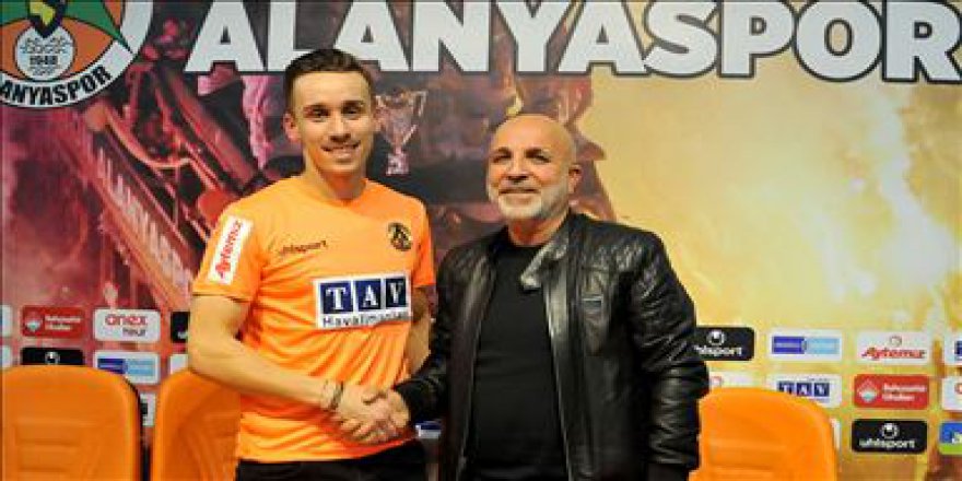 Kazada hayatını kaybeden Alanyasporlu Josef Sural'ın kariyeri