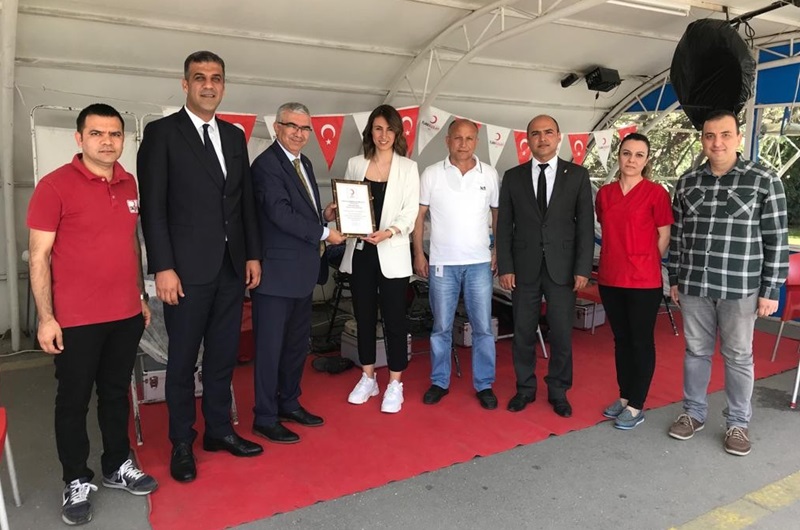 Kurumlardan Kızılay’a kan bağışı