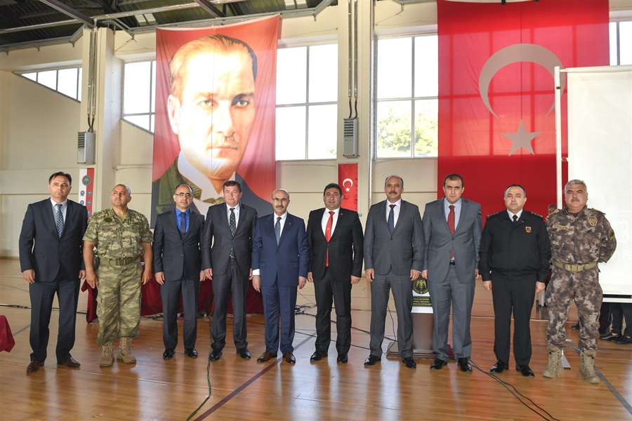 Vali Demirtaş, “Uluslararası Güvenlik, Terörizm Ve Ermeni Meselesi” Konulu Seminere Katıldı