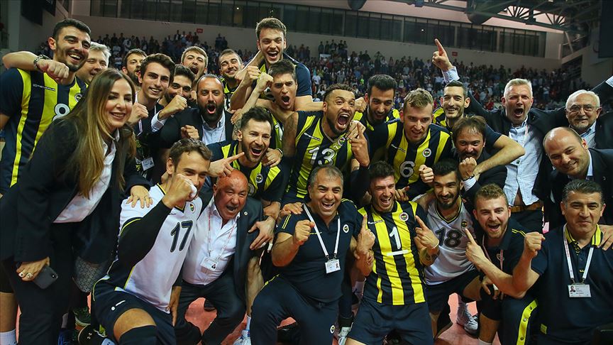 Voleybol Efeler Ligi'nde Fenerbahçe şampiyonu oldu