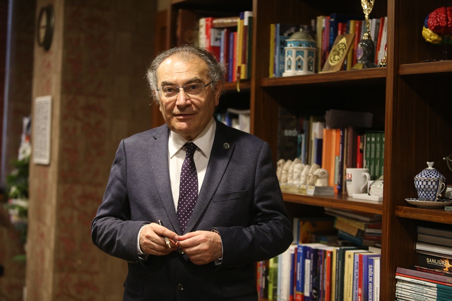 Prof. Dr. Nevzat Tarhan: Nitelikli eğitimin adresi Üsküdar Üniversitesi