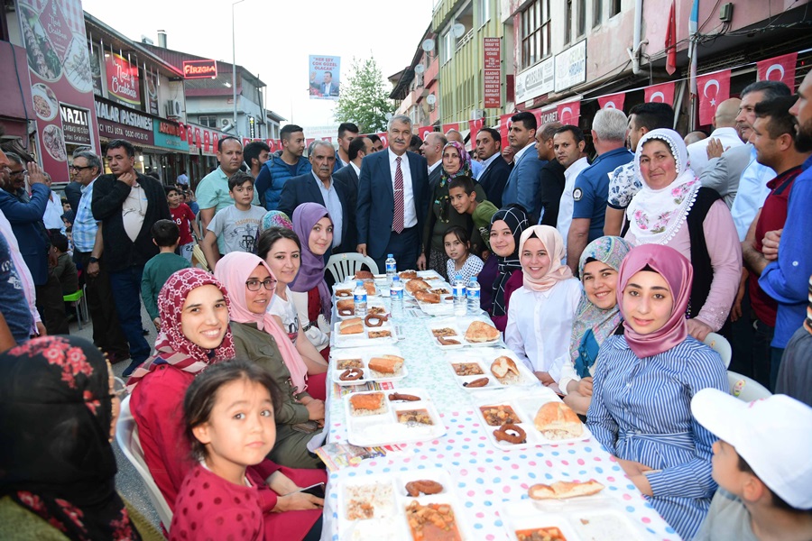 Karalar: “Aladağ’ın desteği benim için çok çok önemlidir”