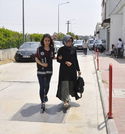 FETÖ firarisi kadın yakalandı