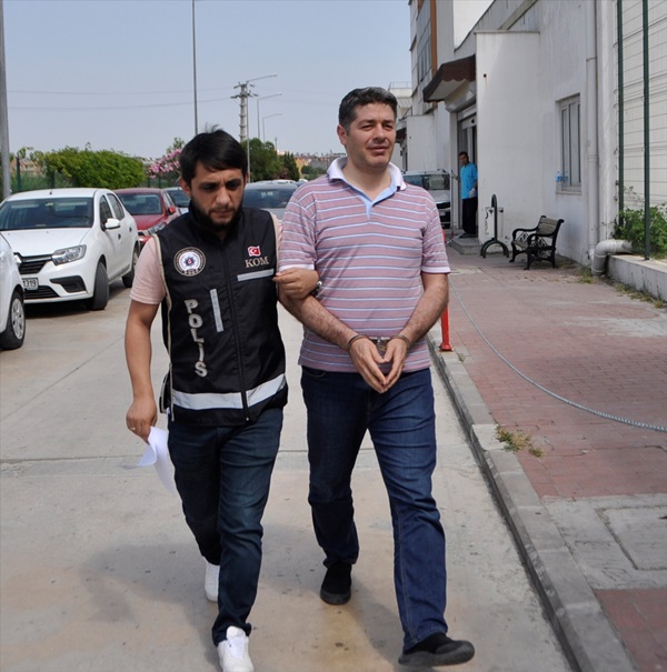 FETÖ firarisi hücre evinde yakalandı