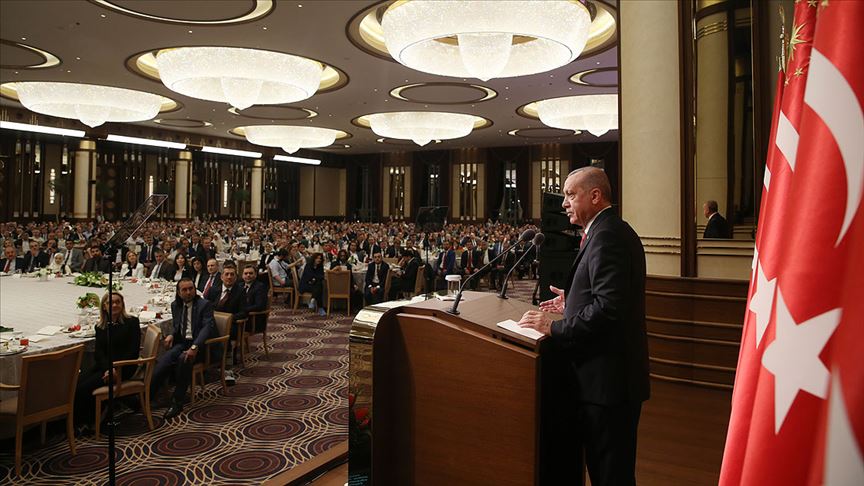 Erdoğan: Eğitim konusunda meseleyi ideolojik zemine çekmek kimseye yarar sağlamaz