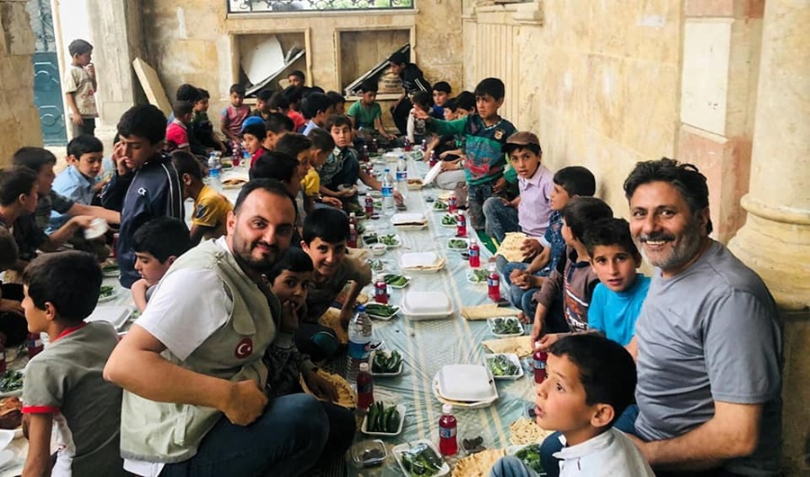 Adana IHH Mercidabık’lılarla iftar sofrasında buluştu..