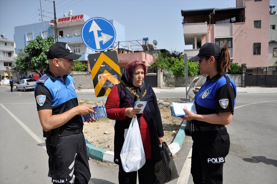 Adana'da Polis bayram tatiline çıkacakları uyardı