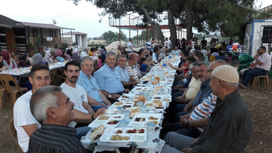 Mustafa Sahaboğlu’ndan İftar..