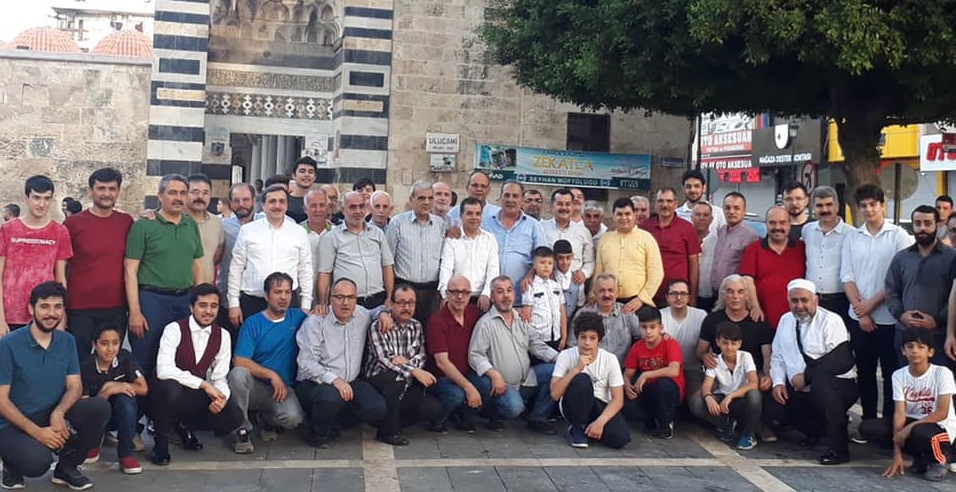Bayram Namazı, Adana İHL Mezunlarını Ulu Cami’de Buluşturdu..