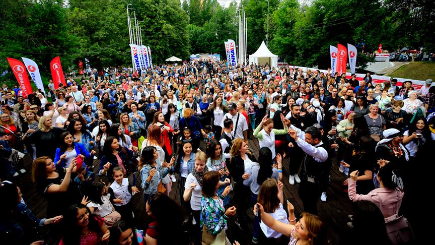 Rusya'da Türkiye Festivali'ne yoğun ilgi