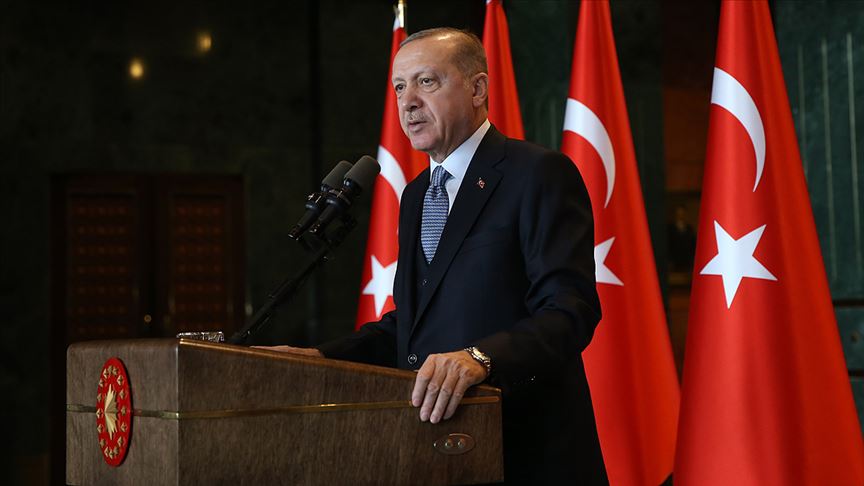 Erdoğan: Anadolu toprakları 15 Temmuz'da bir kez daha bize vatan kılınmıştır