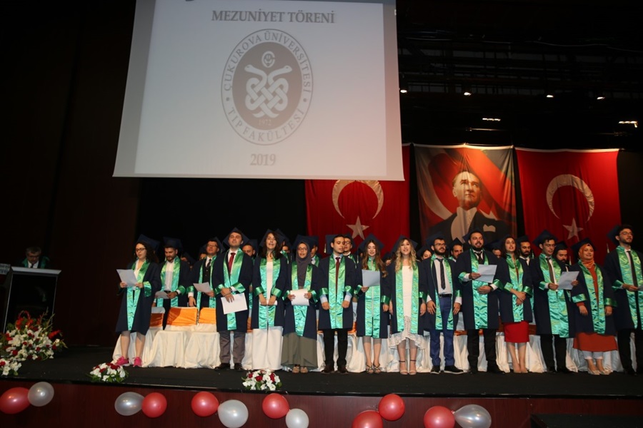 251 Hekim Çukurova Üniversitesi’nden Mezun Oldu