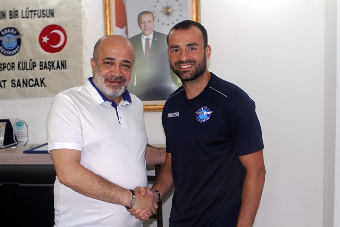 Adana Demirspor'da transfer